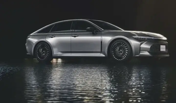 Maẫu Xe Hạng Sang Của Toyota