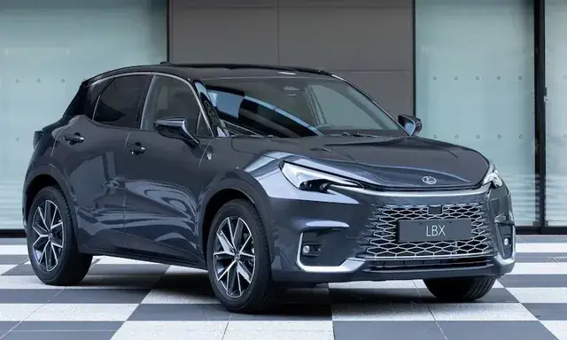 Maẫu Xe Hạng Sang Của Toyota