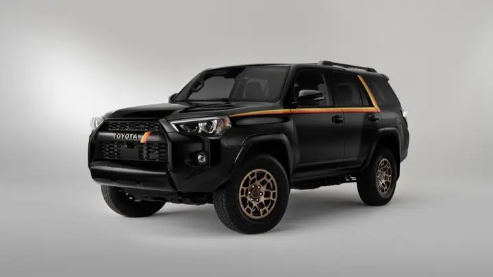 Make Toyota 4 Runner Off Road Model