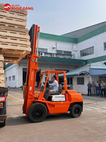 Máy Dầu Toyota Nghĩa Địa Nhập Khẩu