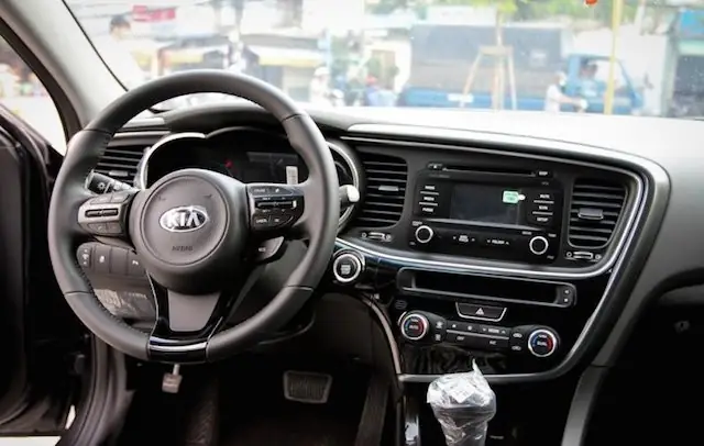 Mazda 6 2015 Và Toyota Camry Mazda 6 2015 Và Toyota Camry