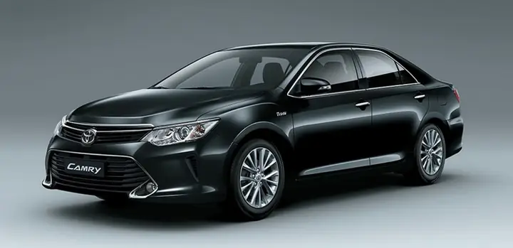 Mercedes C250 Vs Toyota Camry 2 5 Q Mercedes C250 Vs Toyota Camry 2 5 Q