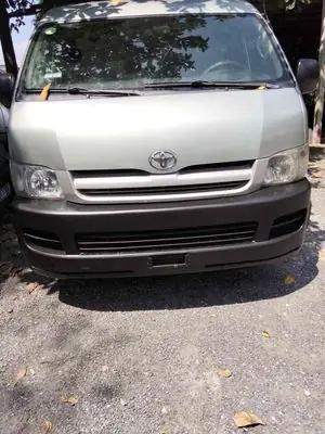 Mua Bán Xe Toyota 16 Chỗ Cũ