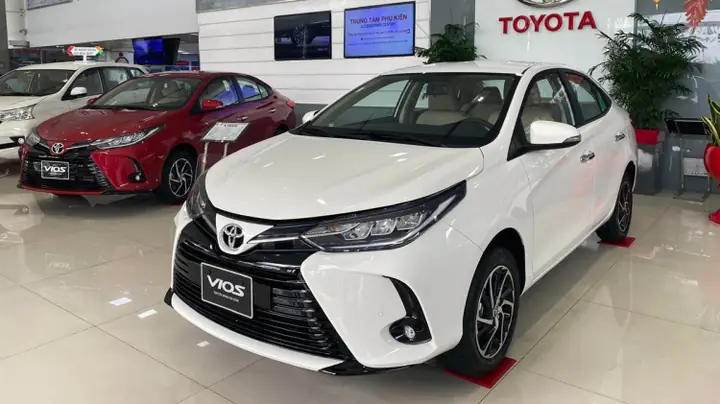 Mua Toyota Vios 2018 Hay Ford Ecosport