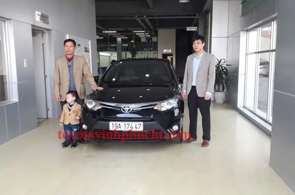 Mua Xe Hơi Cũ Trả Góp Toyota