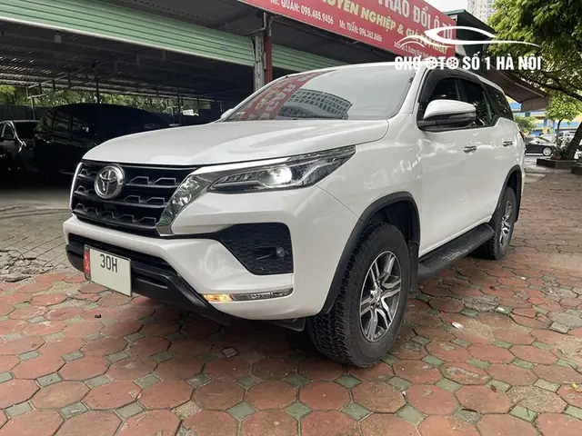 Mua Xe Oto Toyota Fortuner Cu