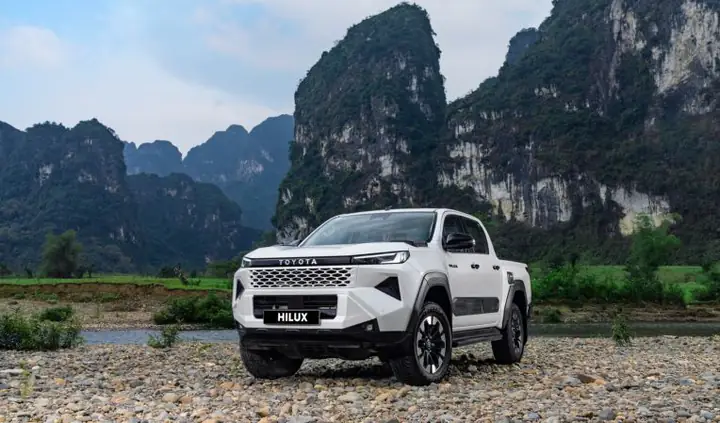 Mua Xe Tại Nhà Máy Toyota