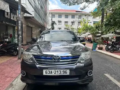 Mua Xe Toyota Fortune 2012 May Dau