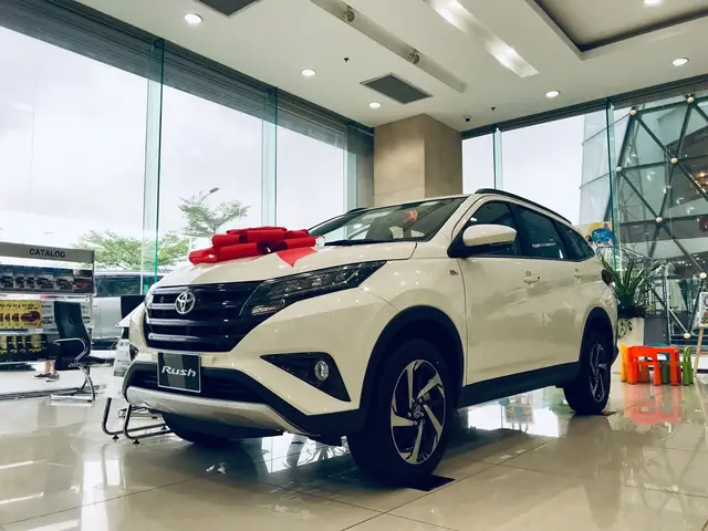 Nên Mua Toyota Rush Hay Mitsubishi Xpander