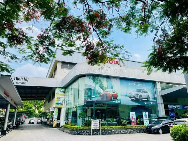 Ngã 3 Pháp Vân Showroom Toyota Ngã 3 Pháp Vân Showroom Toyota