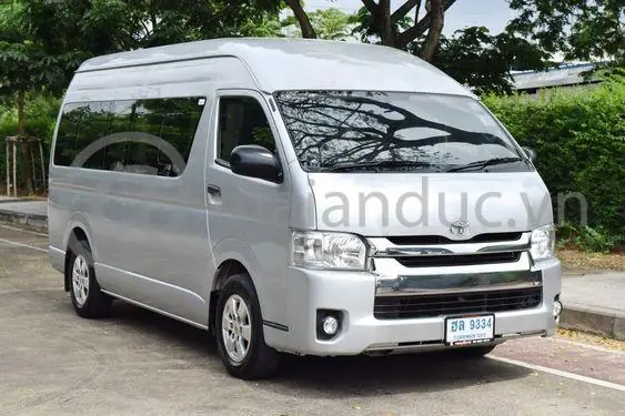 Nhớt Xe Toyota Hiace Bao Nhiêu Lít