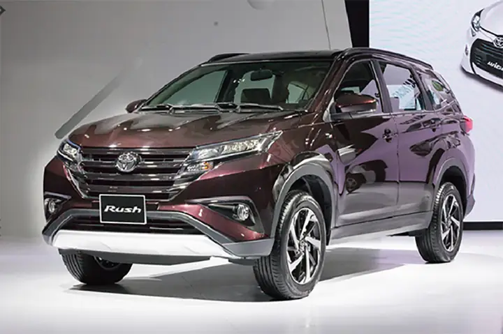 Nhung Dong Xe 7 Cho Cua Toyota Nhung Dong Xe 7 Cho Cua Toyota