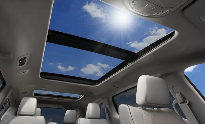 Những Xe Toyota Có Cửa Sổ Trời Những Xe Toyota Có Cửa Sổ Trời