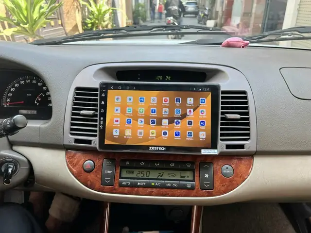 Noi That Toyota Innova Camry 2003