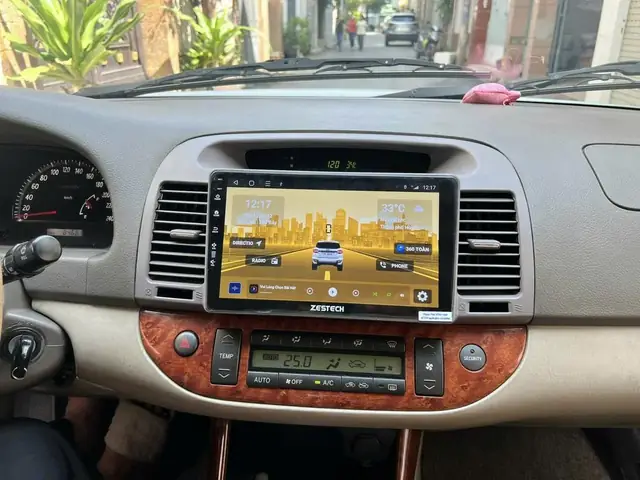 Noi That Toyota Innova Camry 2003