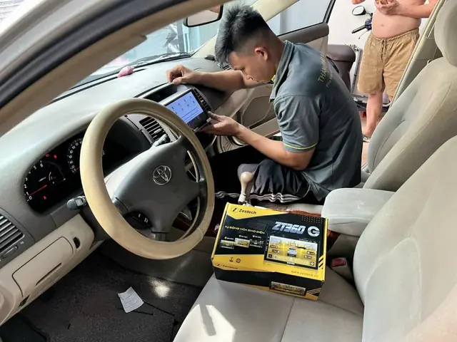 Noi That Toyota Innova Camry 2003