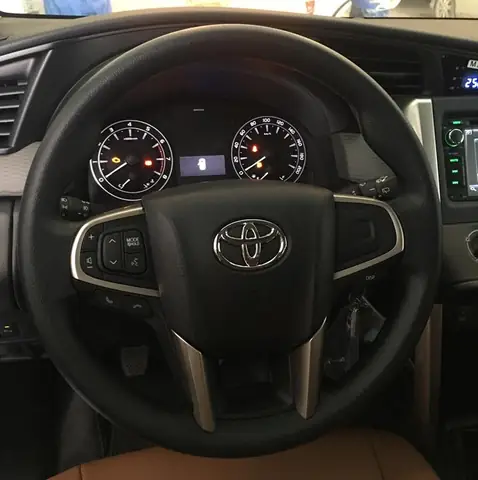 Nội Thất Toyota Innova V 2017 Nội Thất Toyota Innova V 2017