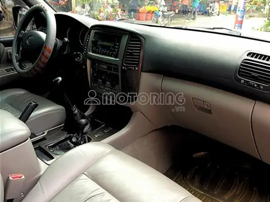 Nội Thất Toyota Land Cruiser 2006