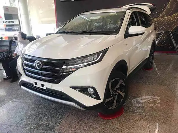 Nội Thất Xe Toyota Rush 1.5 At 2018