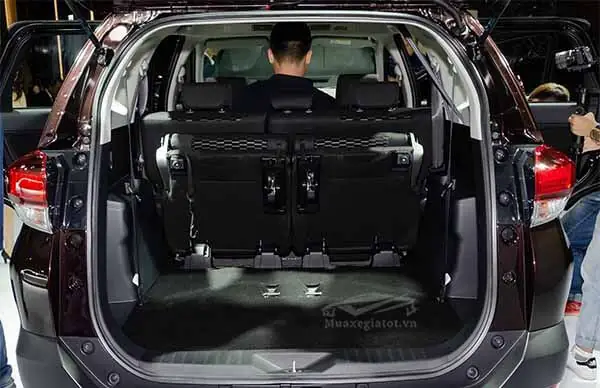 Nội Thất Xe Toyota Rush 1.5 At 2018