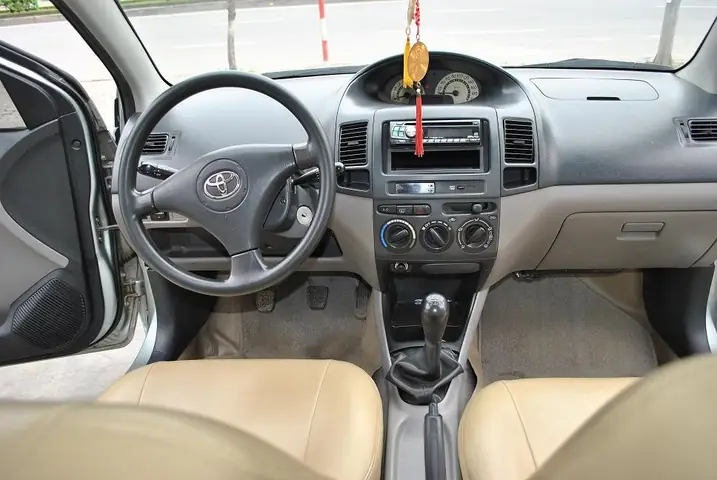 Nội Thất Xe Toyota Vios 2003