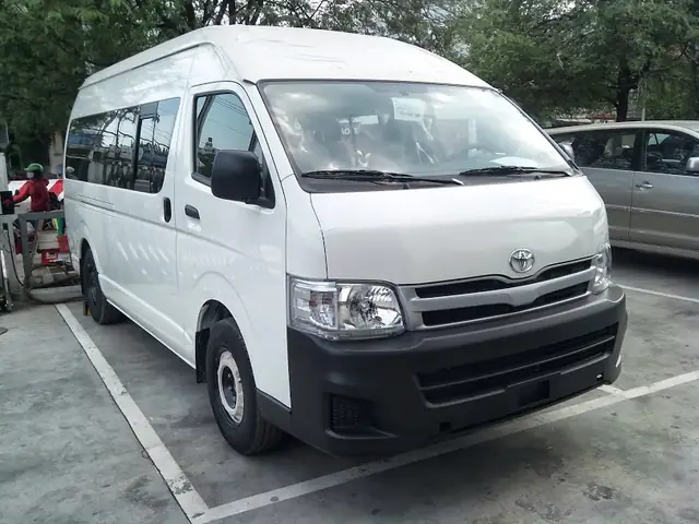 Phu Tung Xe Toyota 16 Cho Hiace