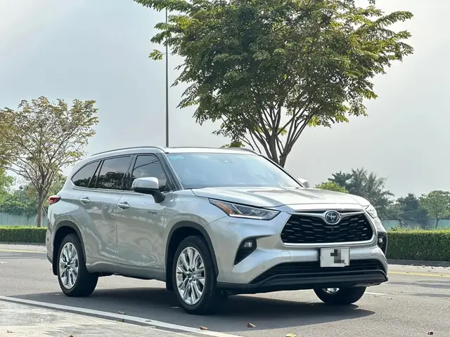 Phu Tung Xe Toyota Nhap My