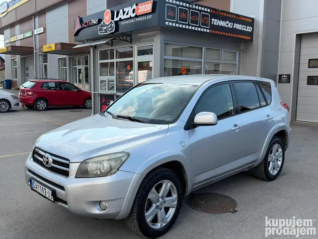 Rabljena Terenska Vozila Toyota Hilux 2400 1990 Rabljena Terenska Vozila Toyota Hilux 2400 1990
