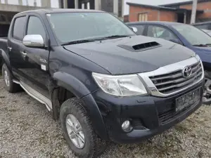 Rabljeni Djelovi Za Toyota Pic Up Hilux 1990