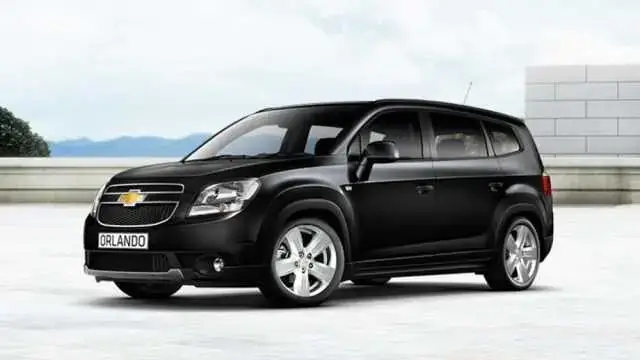 So Sánh Chevrolet Orlando 2018 Vs Toyota Innova 2018
