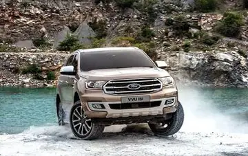 So Sánh Ford Everest 2018 Vs Toyota Fortuner 2108