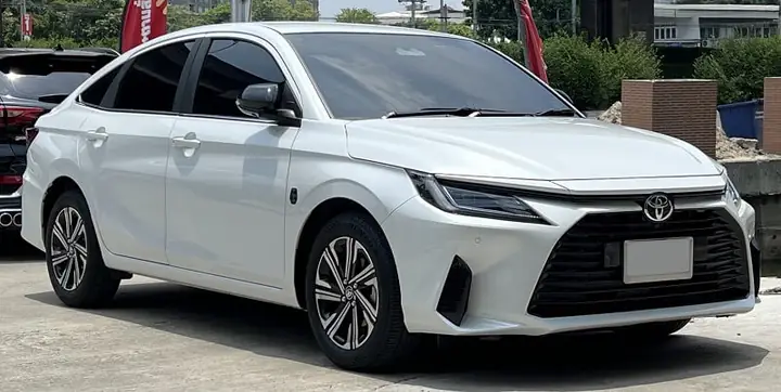 So Sánh Ford Fiesta 2016 Toyota Vios So Sánh Ford Fiesta 2016 Toyota Vios