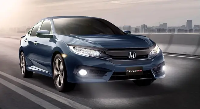So Sánh Honda Civic 2018 Và Toyota Altis