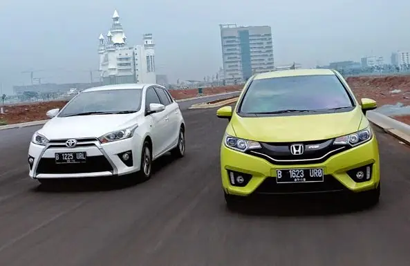 So Sánh Honda Jazz Và Toyota Yaris