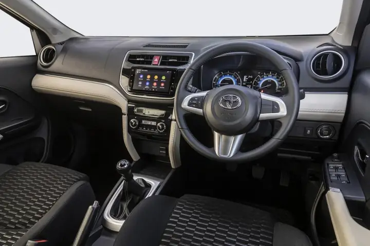 So Sanh Toyota Avanza 2019 So San Và Xpende So Sanh Toyota Avanza 2019 So San Và Xpende