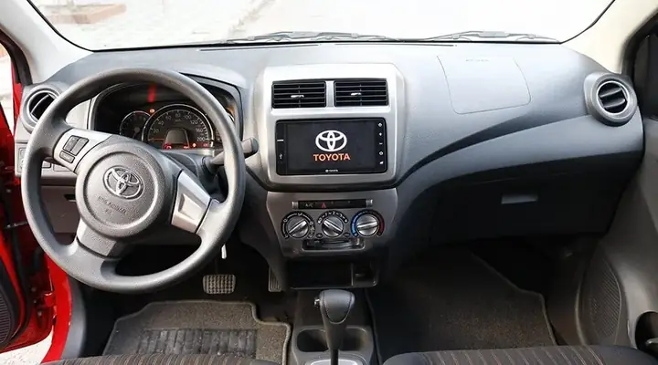 So Sánh Toyota Wigo Và Mitsubishi Mirage