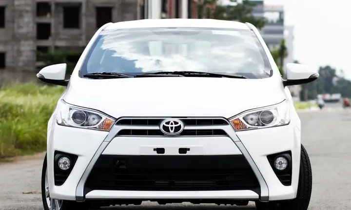 So Sánh Toyota Yaris Và Mazda 2