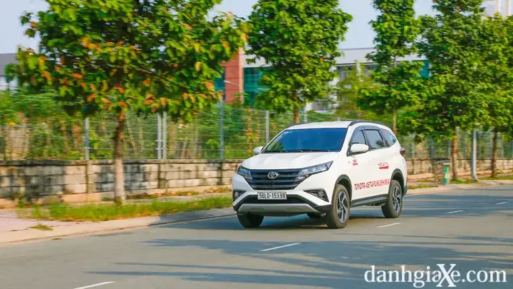 Sử Dụng Tính Năng Mirroring Trên Toyota
