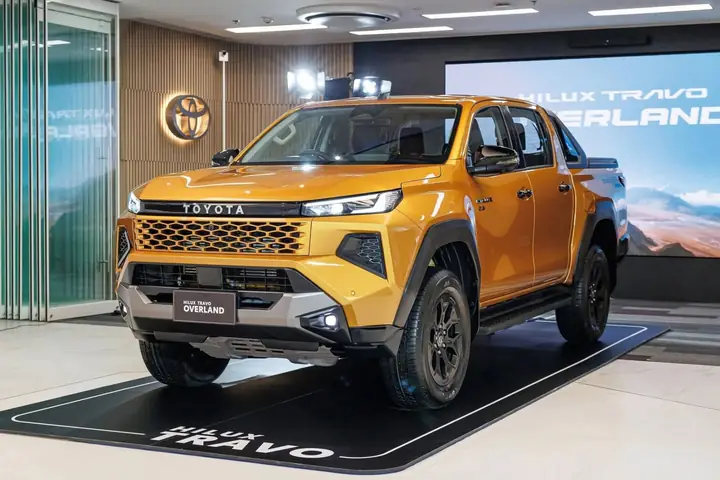 Sụ Lột Xác Của Toyota Qua Tùng Giai Đoạn