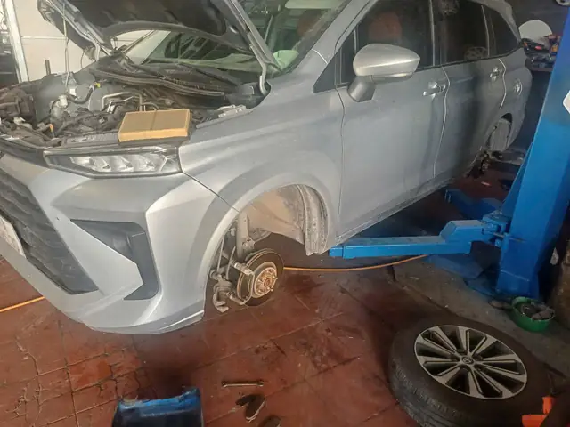 Sửa Quạt Làm Mát Xe Toyota Innova