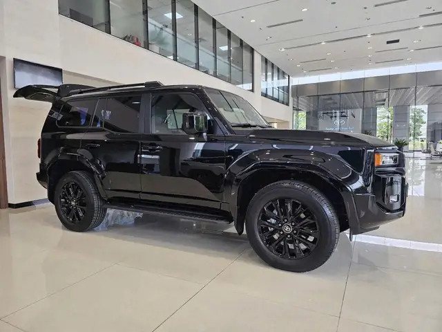 Suv 7 Chỗ Toyota Land Cruiser Suv 7 Chỗ Toyota Land Cruiser