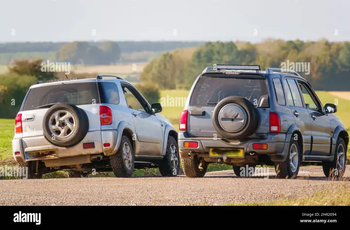 Suzuki Grand Vitara Или Toyota Rav4