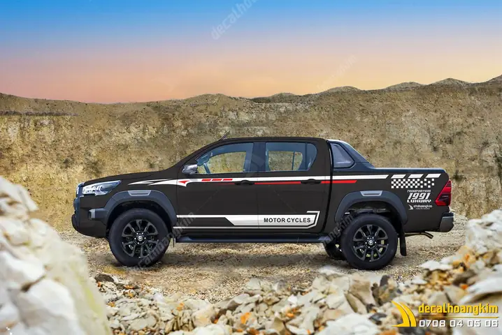 Tem Xe Toyota Hilux Mau Do
