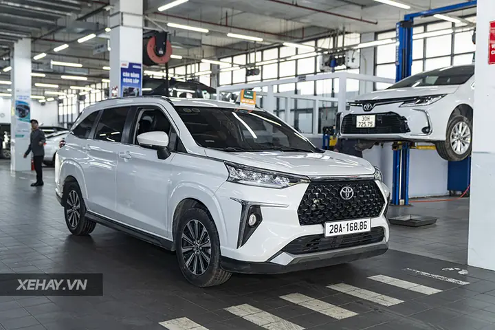 Than Xe Toyota Rush Vo Mong