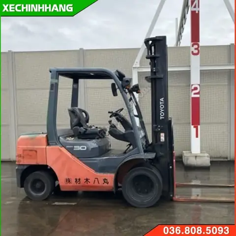 Thay Lốp Xe Toyota Forklift 7fbr18 Ở Hà Nội Thay Lốp Xe Toyota Forklift 7fbr18 Ở Hà Nội