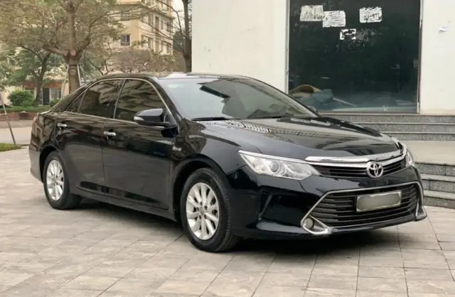 Thông Số Kỹ Thuật Toyota Camry 2.0e 2016