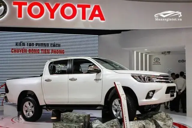 Thong So Ky Thuat Toyota Hilux Nhap Khau 2018