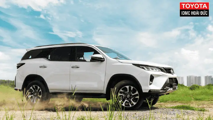 Thông Số Kỹ Thuật Xe Toyota Fortuner Ra Mắt 2009 Thông Số Kỹ Thuật Xe Toyota Fortuner Ra Mắt 2009