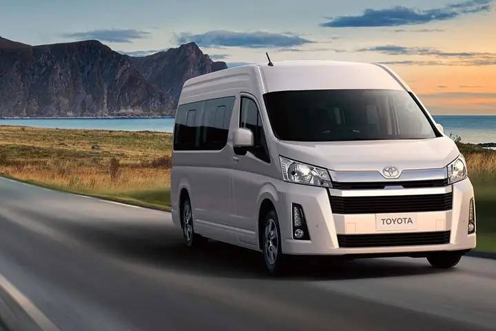 Thông Số Kỹ Thuật Xe Toyota Hiace 2018