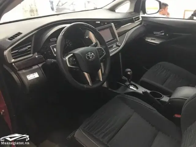 Thong So Ky Thuat Xe Toyota Innova 2017